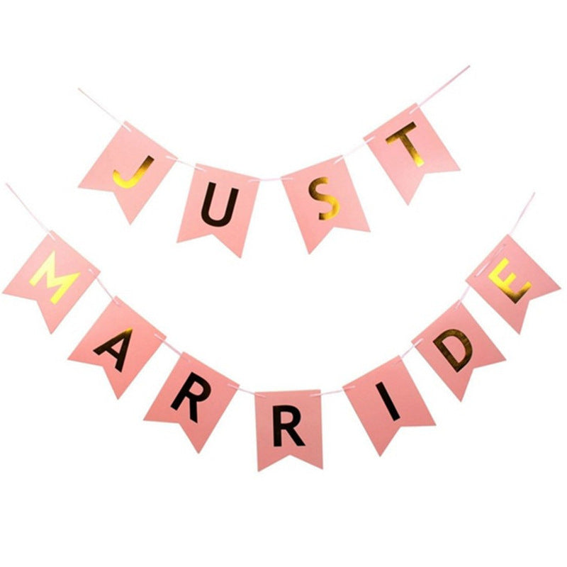 JUST MARRIED Retro Garland