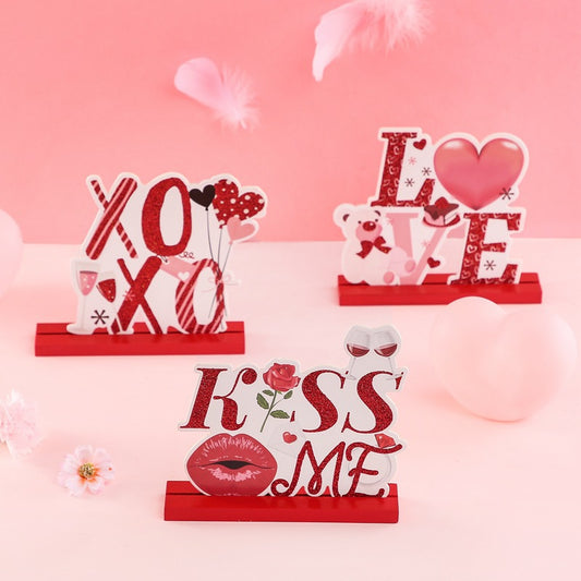 Valentine's Day Love Valentine's Day desktop wooden crafts DIY cute ornaments